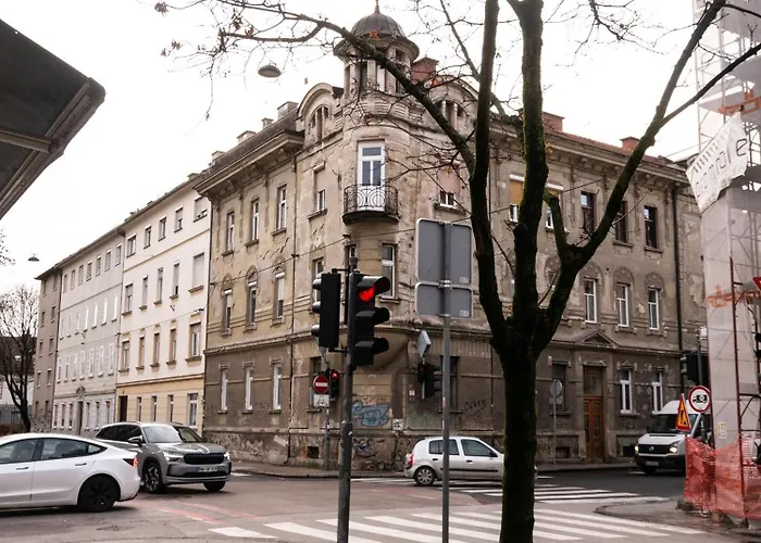 Family Friendly In The Center Apartament